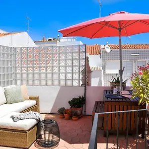 Lovelystay - Casa Salto - Charming Townhouse With Large Terrace Tavira